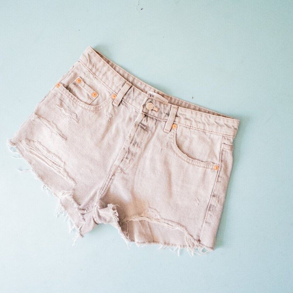 Zara Gray Wash High Waist Distressed Raw Hem Cut Off Jean Shorts Womens 6 Grunge